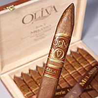 Oliva Serie 'V' Melanio Cigars