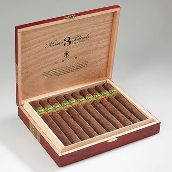 Search Images - Oliva Master Blends III Churchill (7.0"x50) Box of 20