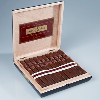 Search Images - Rocky Patel Vintage '90 Churchill (7.0"x48) Box of 20