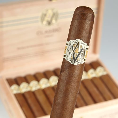 Avo Classic Cigars | CIGAR.com