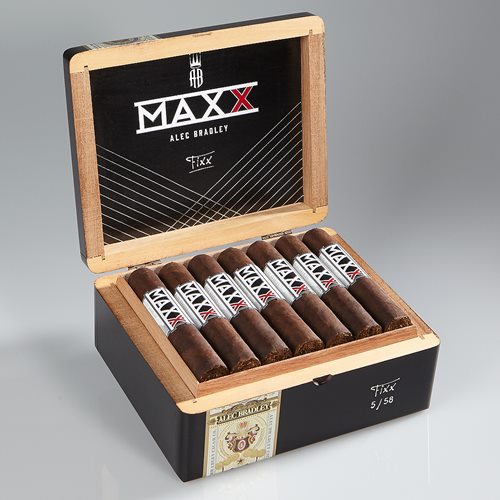 Alec Bradley Maxx Cigars Available At Cigar Com