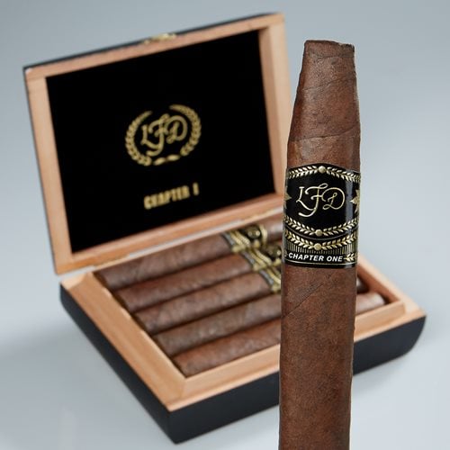 La Flor Dominicana Chapter One Cigars