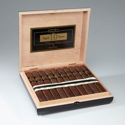 Rocky Patel Vintage '92 Cigars