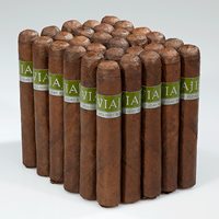 Viaje Holiday Blend 2019 (Robusto) (5.0"x54) Pack of 30