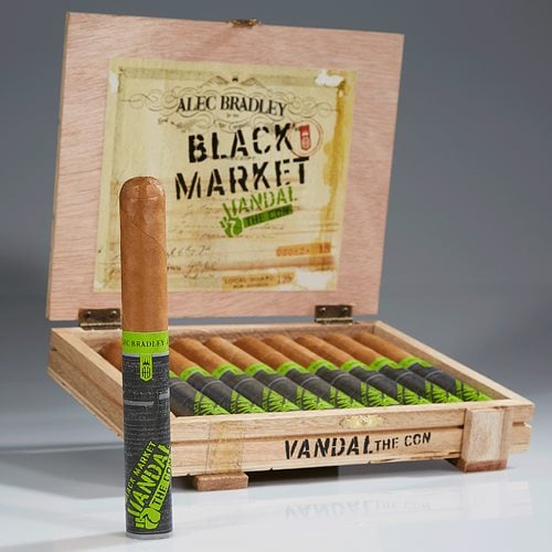 Alec Bradley Black Market Vandal 'The Con' Cigars
