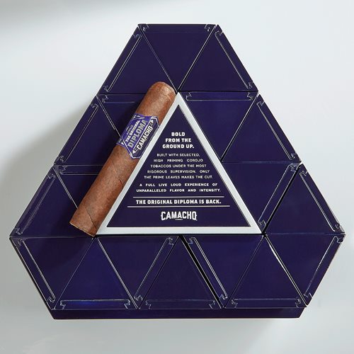 Camacho Original Diploma Cigars