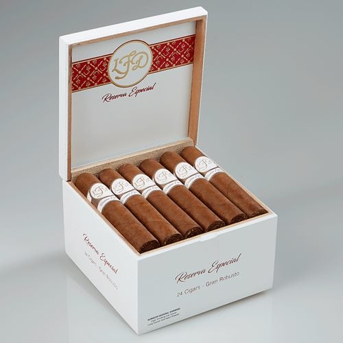 La Flor Dominicana Reserva Especial Cigars