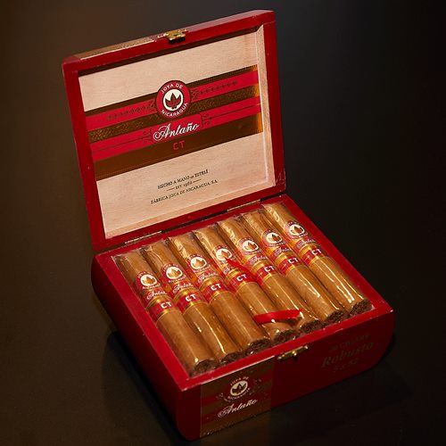 Joya de Nicaragua Antano Connecticut Cigars