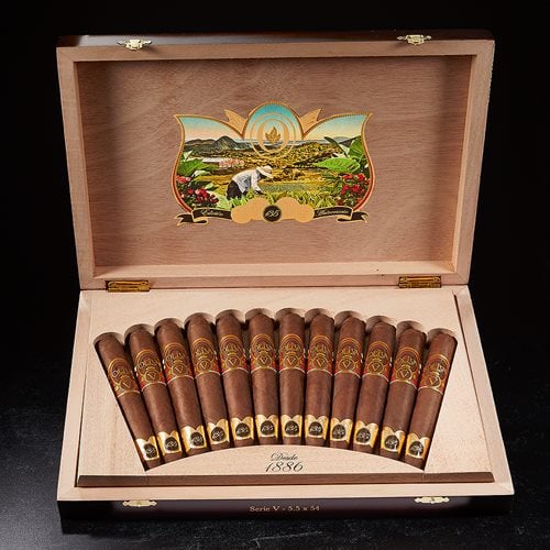 Oliva Serie 'V' 135th Anniversary Edición Limitada Cigars