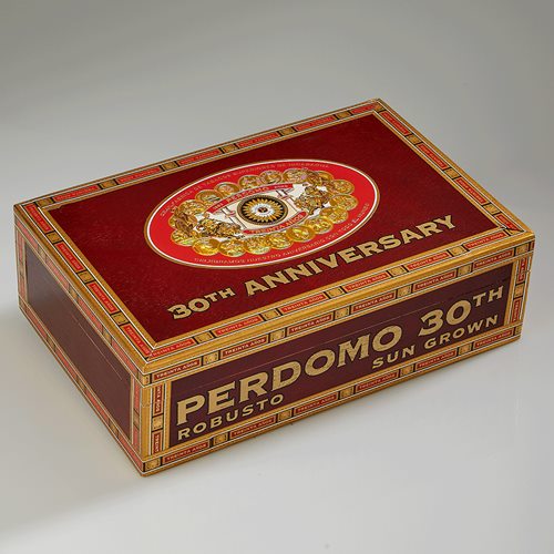 Perdomo 30th Anniversary Box-Pressed Sun Grown Robusto (5.0"x54) Box of 30