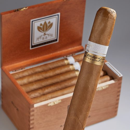 Ramon Bueso Genesis Connecticut Cigars