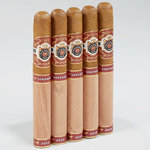 Macanudo Vintage 2010 Cigars